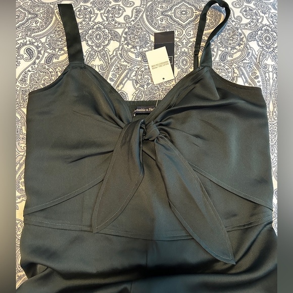 Emerald Green Abercrombie and Fitch Jumpsuit, Size Large - Picture 1 of 7